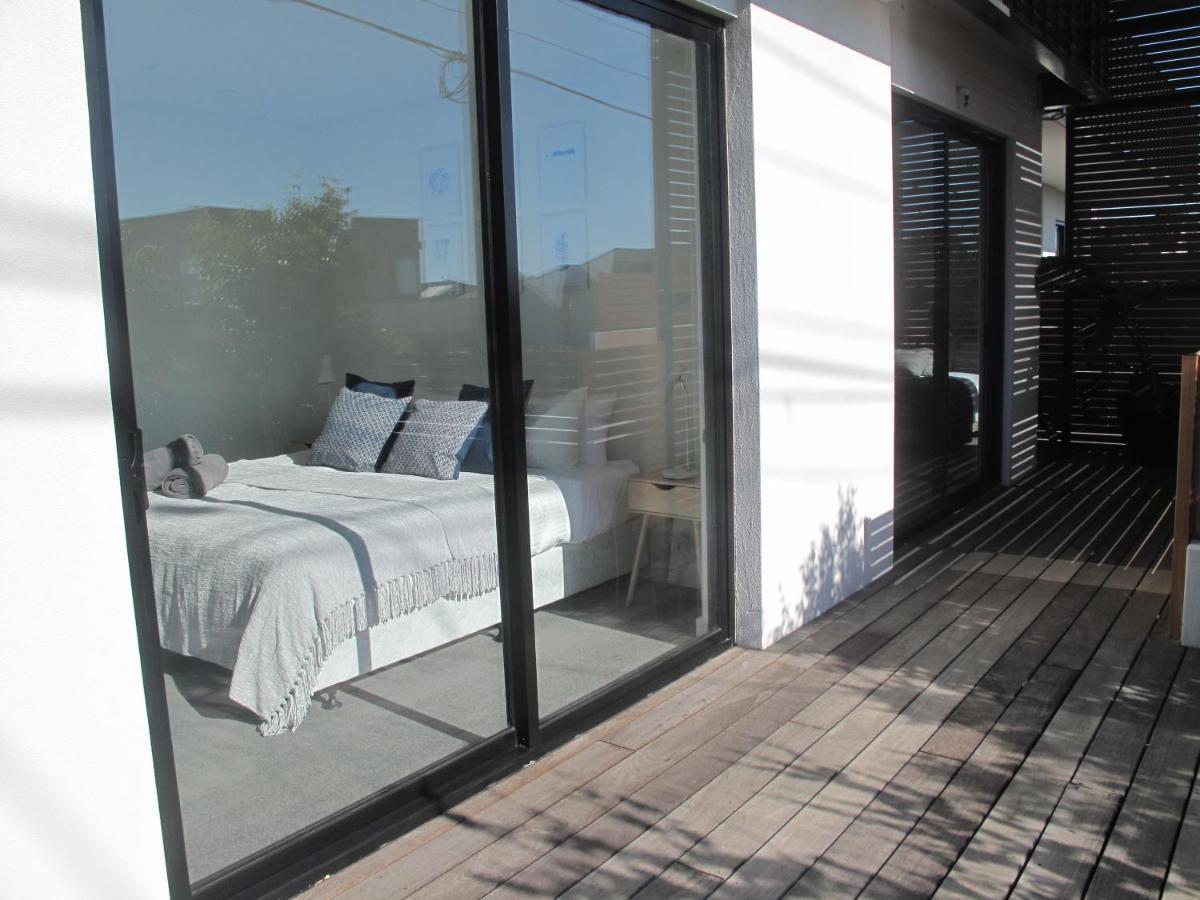 Modern 3 Bedroom Apt With Free Parking, Netflix, Wifi & Welcome Wine By Bnb Pro Melbourne Eksteriør billede